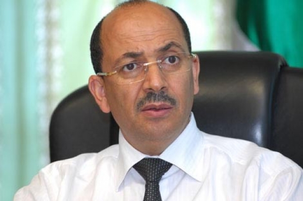 بن بادة يطالب بالتعامل بشفافية في التفاوض