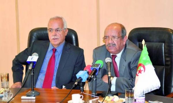التزام بالتعهدات