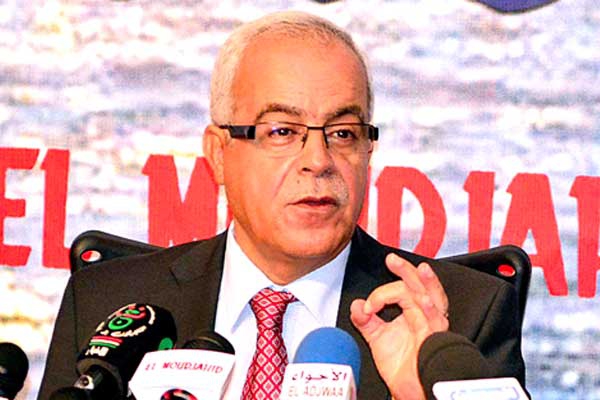 أغلب القنوات التلفزيونية الخاصة غير قانونية