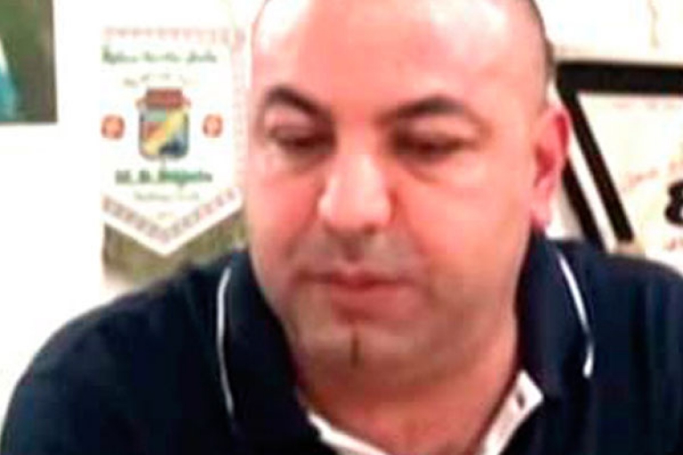 عطية يتهم المساهمين بتحريض اللاعبين على الإضراب