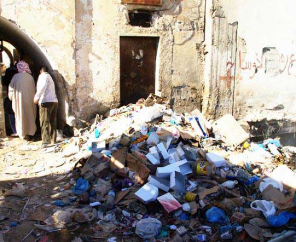 مناظر منفرة في غياب المراقبة