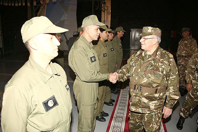 الفريق قايد صالح يدعو للحفاظ على حالة التأهب القصوى