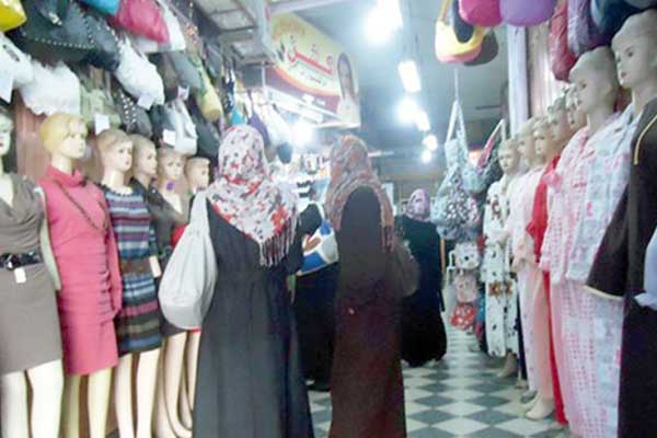 القسنطينيات يغزون الأسواق والمحلات التجارية