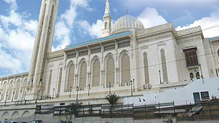 صحفي سابق بجريدة "النصر" على رأس جامعة الأمير