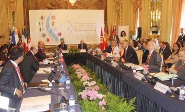 تجديد دعم الإصلاحات في دول الجوار