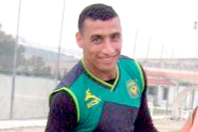 فسخ عقد اللاعب بوشريط