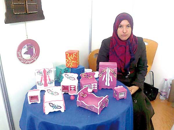 مجسمات صغيرة أدخلتني عالم الأطفال