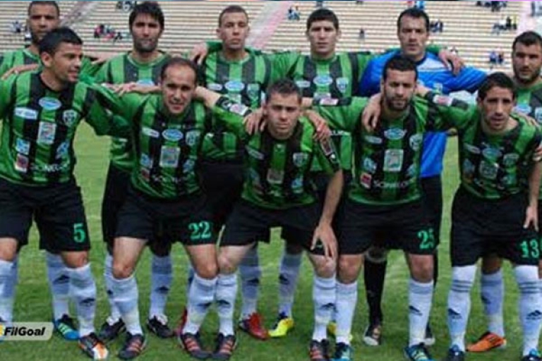 سنجاق يطالب اللاعبين بالتركيز على البطولة قبل الكأس