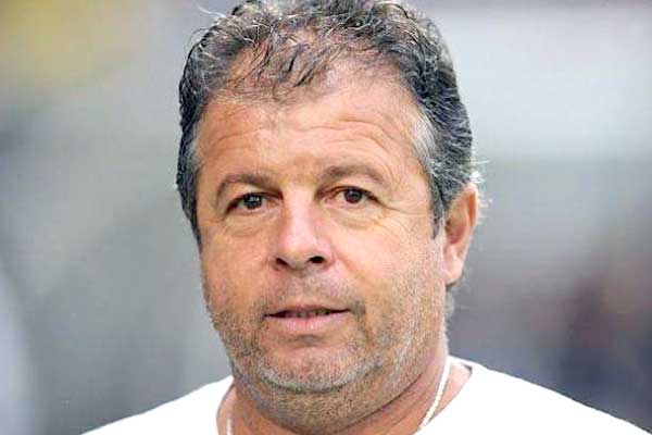كافالي يطالب لاعبيه بالجدّية والانضباط