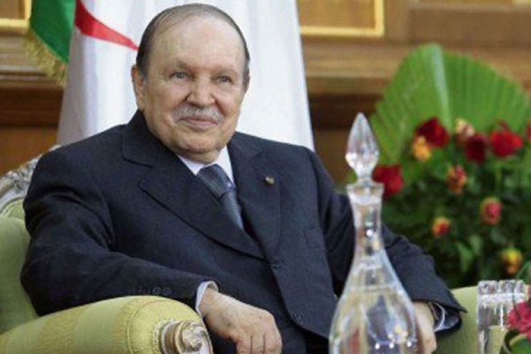 الرئيس بوتفليقة يهنئ نظيره الموريتاني