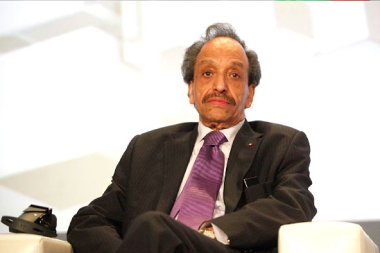 البيروقراطية والاقتصاد الموازي يعرقلان التطور الاقتصادي