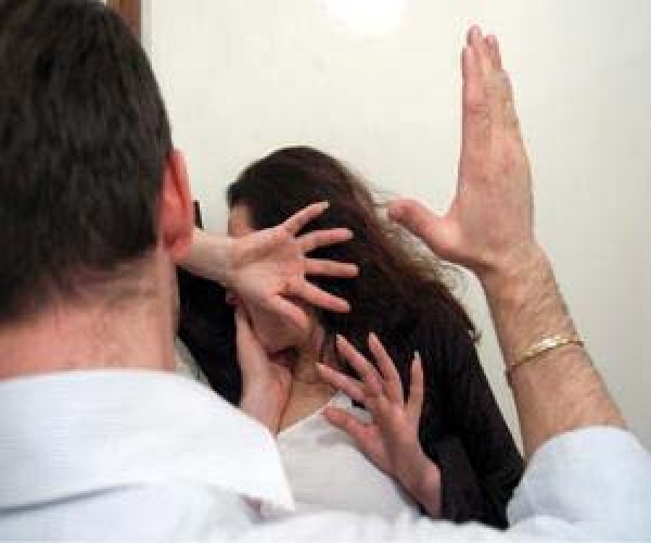 تسجيل 14 حالة عنف ضد النساء بغليزان