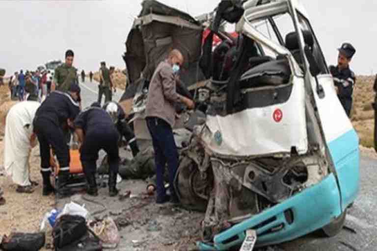5 وفيات و18 جريحا في حادث مرور