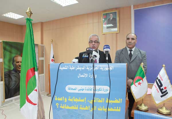 قرين يجدد التأكيد على احترام ضوابط العمل الصحفي