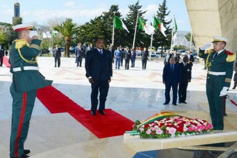 الرئيس الكونغولي يترحم على أرواح شهداء الثورة