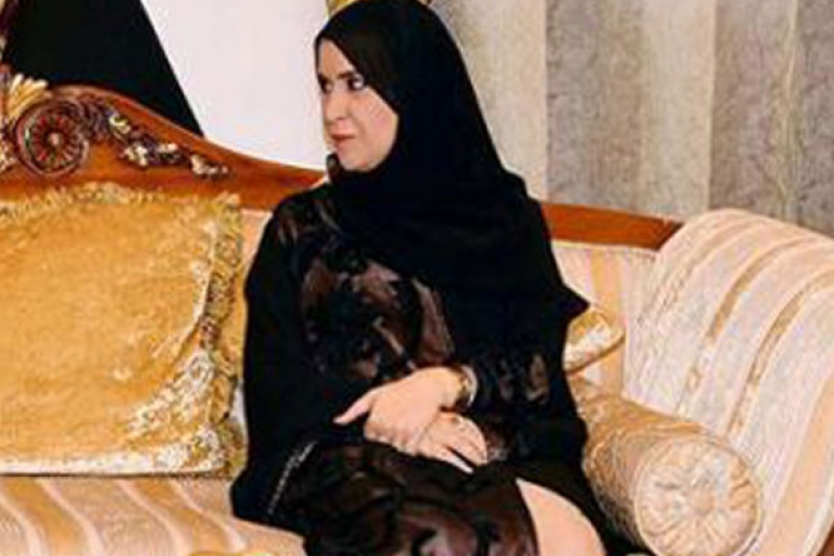 ولد خليفة يرسل دعوة رسمية للقبيسي لزيارة البلاد