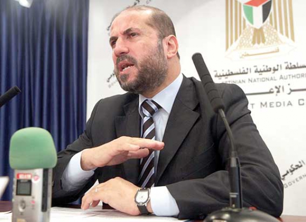 قاضي قضاة فلسطين يدعو مسلمي العالم للصلاة في الأقصى
