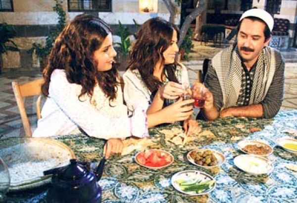 ”باب الحارة” يتزحزح عن عرش الدراما الرمضانية