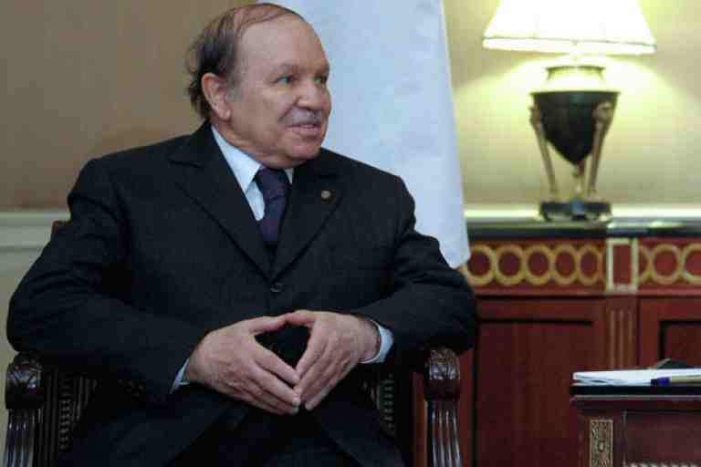 الرئيس بوتفليقة يهنّئ نظيره البرتغالي