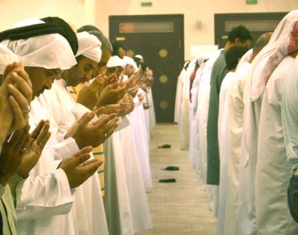 الإطالة في الدعاء أثناء الصلاة غير محبَّبة