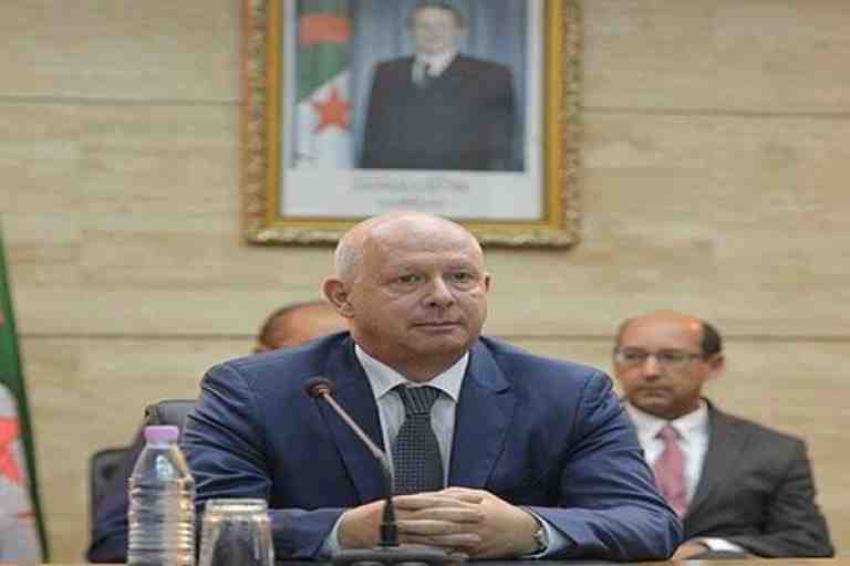 إعداد البنوك، الضرائب والجمارك لمرافقة مسار الإصلاحات