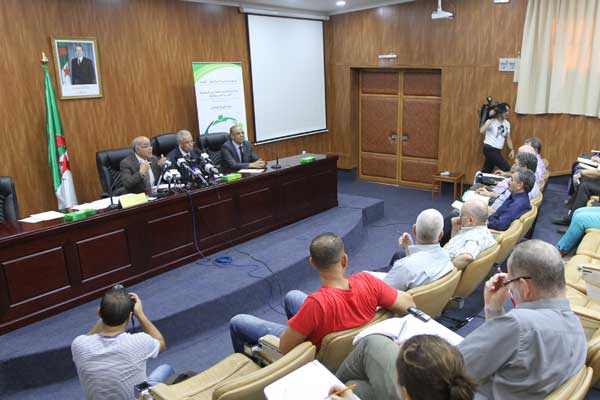 الانتقال إلى المتوسط على أساس المعدل وليس الامتحان
