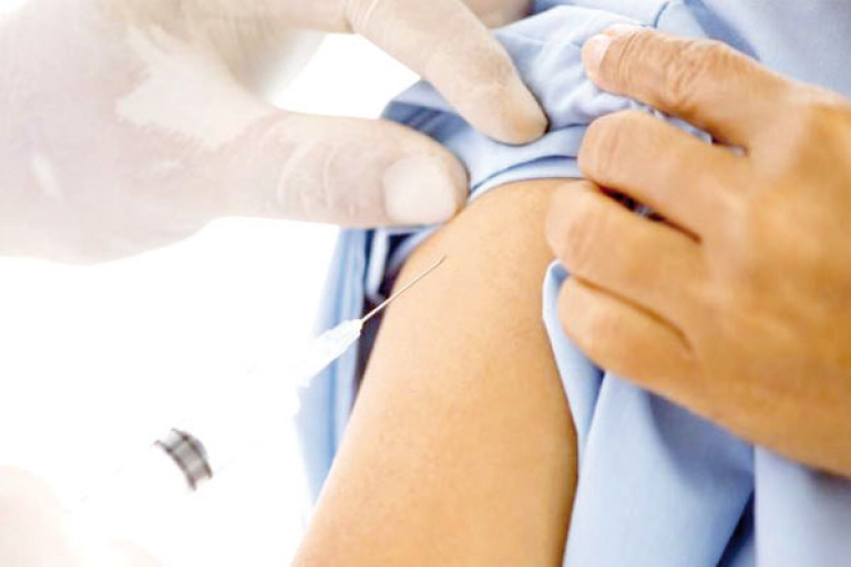 انطلاق الحملة الوطنية للتلقيح ضد الأنفلونزا في منتصف أكتوبر