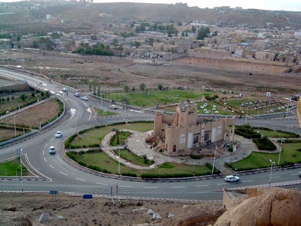 الأزمة انفرجت وتطلّع إلى إقلاع تنموي كبير