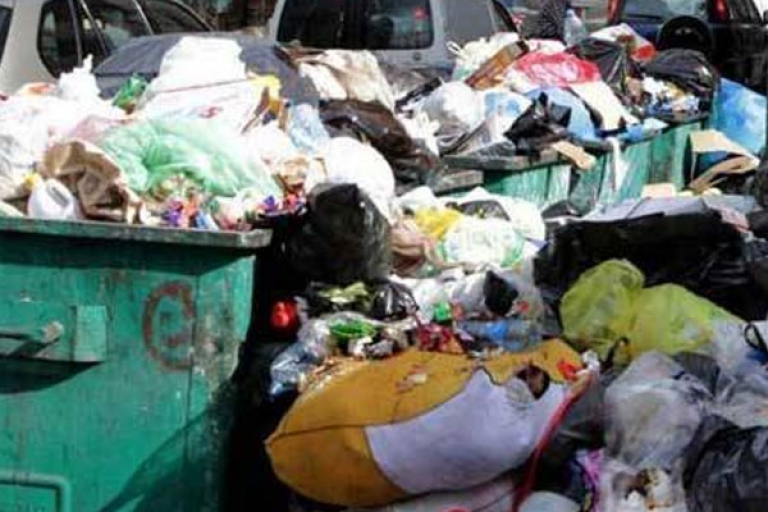 أزمة في رفع النفايات المنزلية ببوزريعة