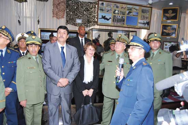 قايد صالح يشرف على تدشين جناح الجيش الوطني الشعبي