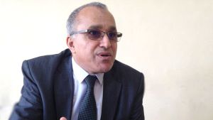 البروفيسور محمد يوسفي، رئيس الجمعية الجزائرية للأمراض المعدية ورئيس قسم الأمراض المعدية بمستشفى بوفاريك