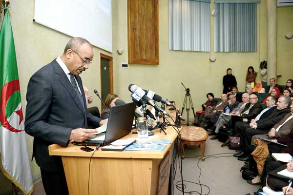 تخصصات جديدة للمكفوفين وقريبا مرافقة طبية للمعاقين