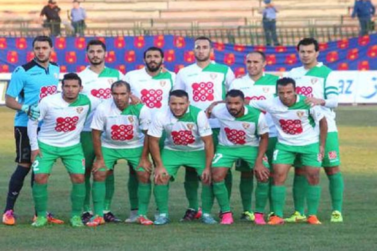 زواري عبد الكريم يمضي عقدا مع اتحاد بلعباس