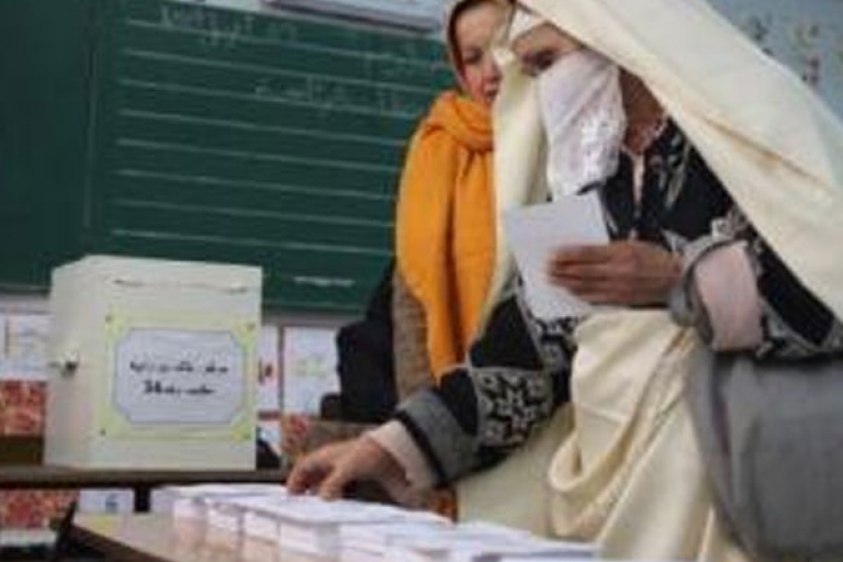 سحب 701 استمارة ترشح  للانتخابات التشريعية
