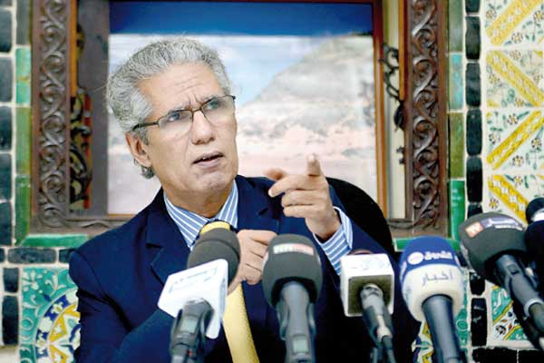 ولد السالك يطالب مون وروس بتسمية الجهة المعرقلة لمسار السلام