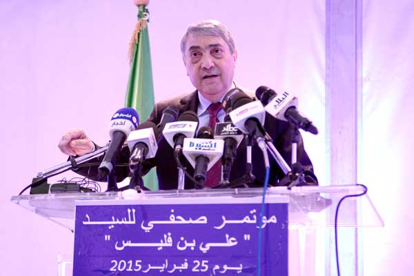 بن فليس يعلن عن عقد مؤتمره التأسيسي بداية جوان