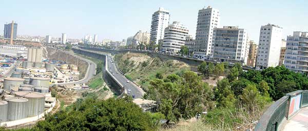 لجنة دولية في الجزائر لتقييم ملف ترشح مدينة وهران
