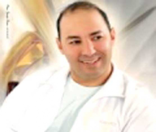 سأهدي أغنية للأمهات وأعيد أغنية للمرحوم أحمد وهبي