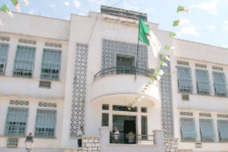 بلدية الخروب بقسنطينة تطلق برنامج "كابدال" للتنمية المحلية