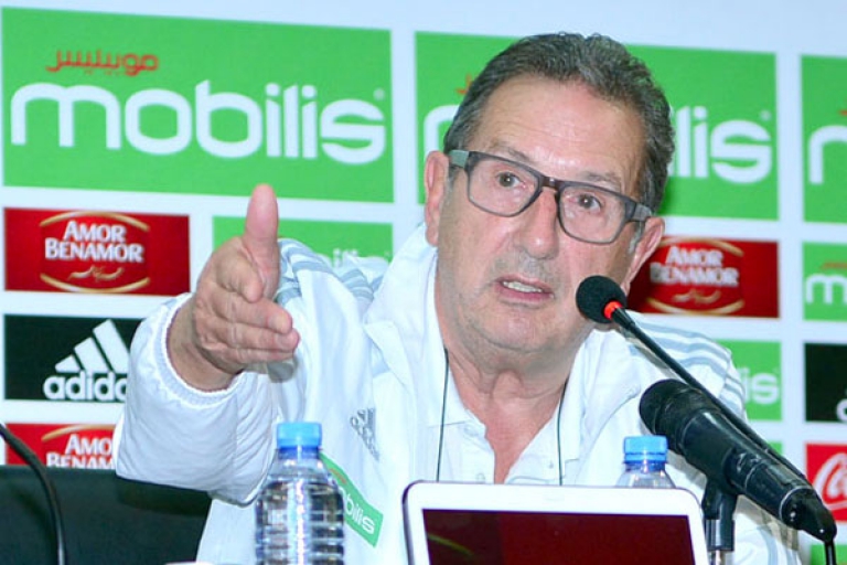 لست ساحرا ولا يخيفني أي منتخب
