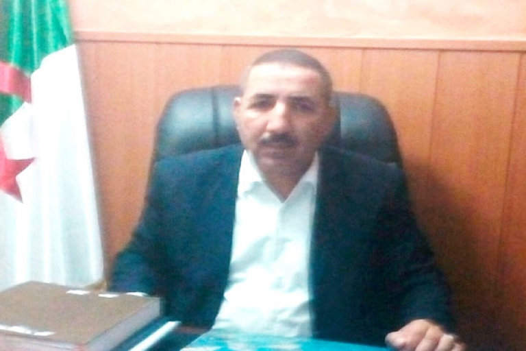 بلدية بومرداس تجرب نوعا جديدا من سلات القمامة المُجلفنة