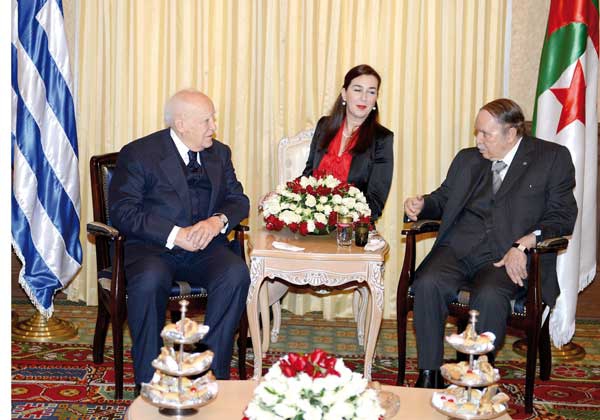 الشعب الجزائري غيّر بكفاحه مجرى التاريخ