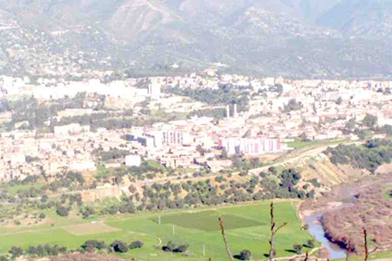 سكان بلديات جنوب البويرة يودعون أزمة العطش الشهر القادم