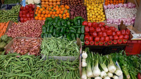 المضاربون يلهبون أسعار الخضر والفواكه بتلمسان