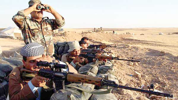 واشنطن تلقي أسلحة جوا وأنقرة تفتح حدودها للبشمركة