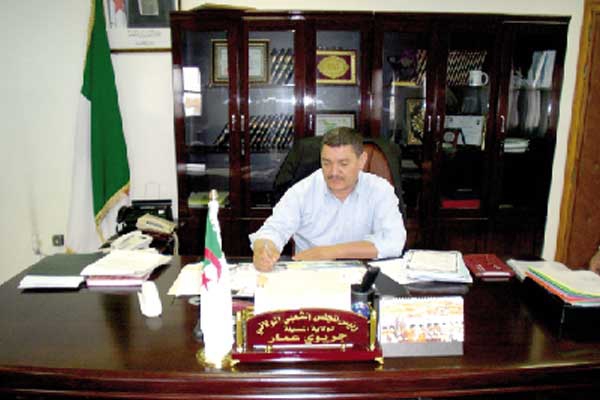 رمضان شهر العمل و"الشوربة والحار" طبقي المفضل