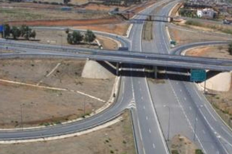 الطريق السيار شرق ـ غرب هيكل بدون روح