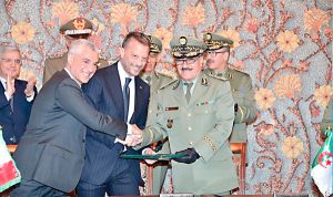 التوقيع على عقد يتضمن إنشاء شركة جزائرية ـ إيطالية ”ليوناردو هليكوبتر ـ مؤسسة ذات أسهم/الجزائر”