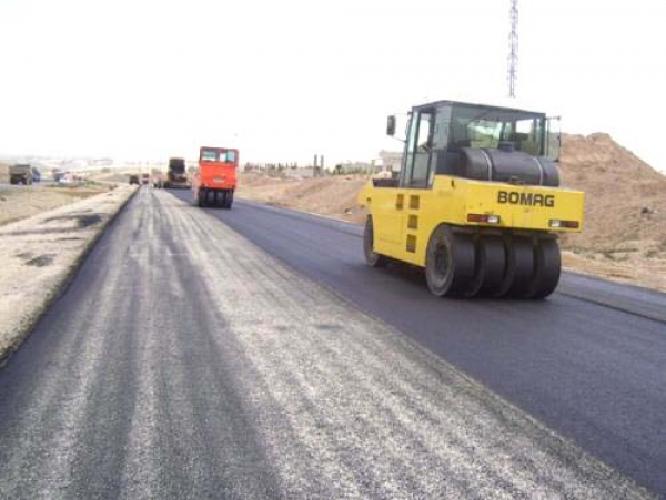 مشاريع واعدة لتهيئة الطرق وفك العزلة