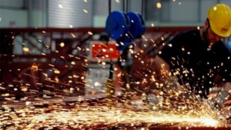 المطالبة بثلاثية جديدة لتحديد أولويات 2016